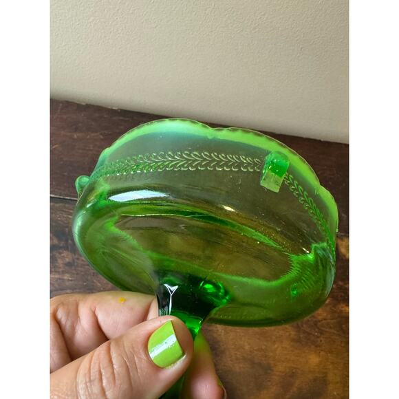 Jefferson Glass 1904 Green Opal Alpine AKA Swag Wreath & Brackets Footed Compote - Picture 9 of 13